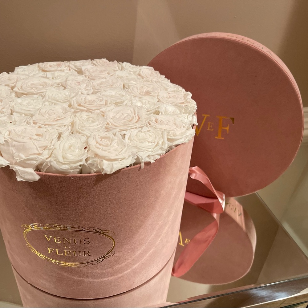 Pink Velvet Round Rose Box with White Roses